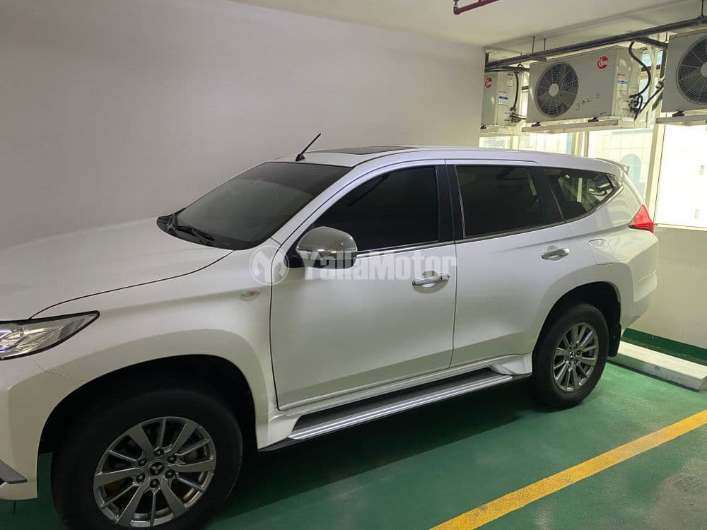 ميتسوبيشي مونتيرو سبورت 3.0L GLS 4WD 2019 مستعملة