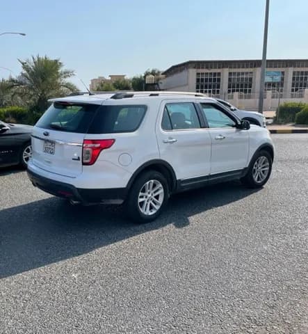 فورد إكسبلورر 3.5L V6 Base AWD 2013 مستعملة فورد إكسبلورر 3.5L V6 Base AWD 2013 مستعملة used_cars.forSale