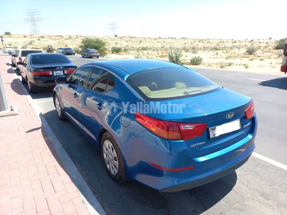 كيا أوبتيما 2.0L 2015 مستعملة