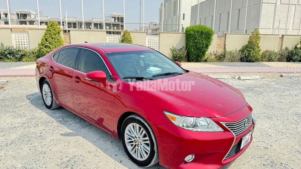 مستعملة لكزس إي أس 350 4 door 3.5L 2015