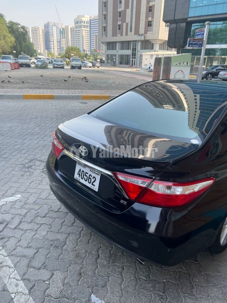 تويوتا كامري 2.5L SE 2016 مستعملة