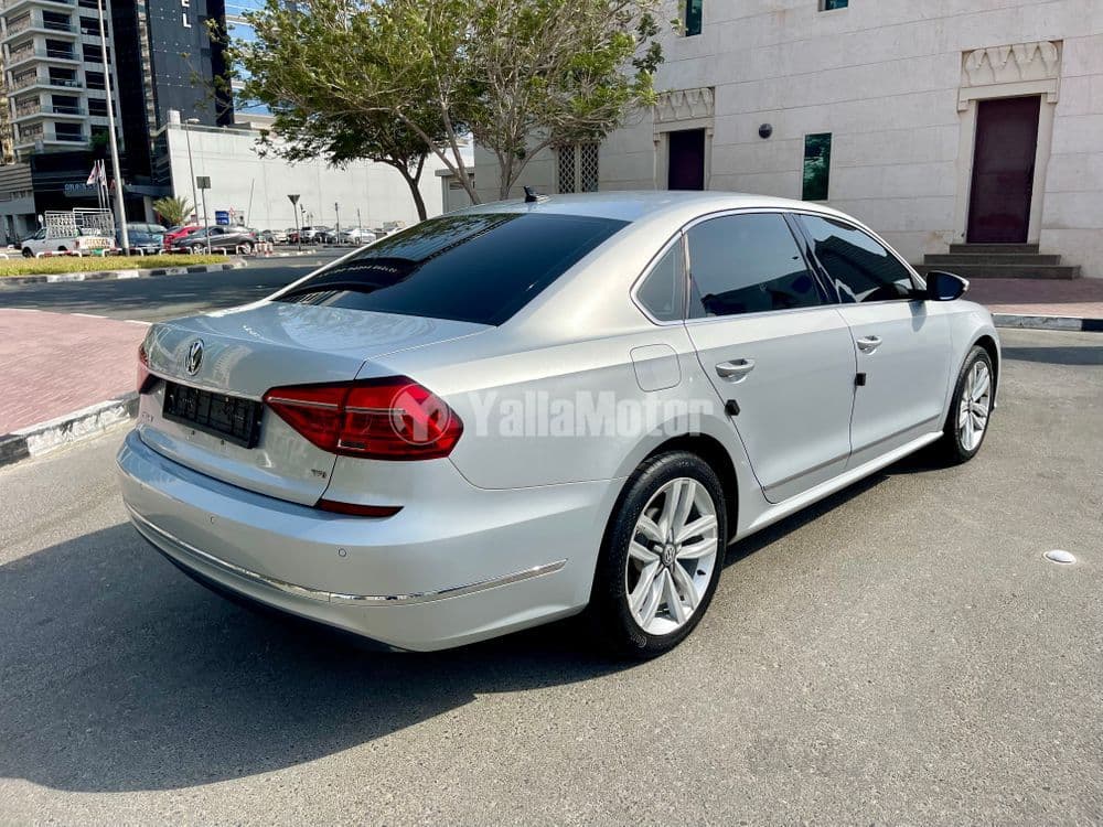 Used Volkswagen Passat 1.8T Sedan 2015