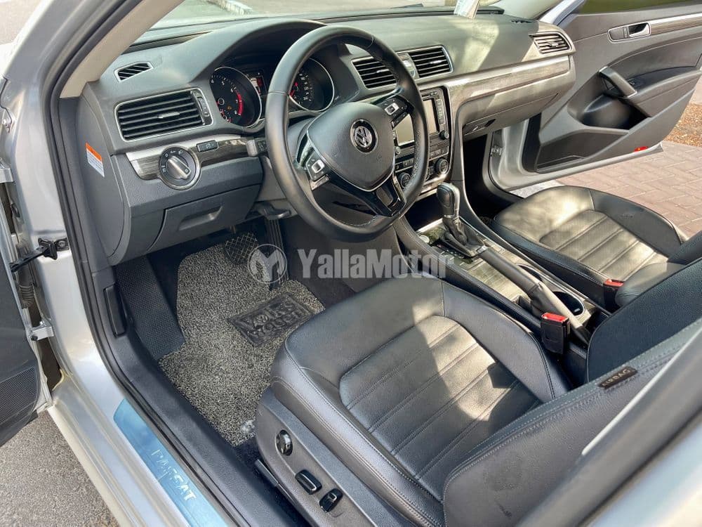 Used Volkswagen Passat 1.8T Sedan 2015
