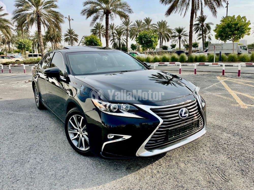 Used Lexus ES 300 Hybrid Full Option 2017