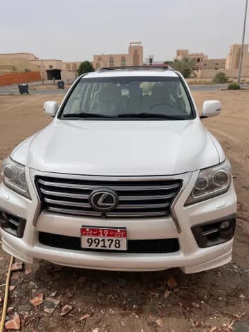 Used Lexus LX 570 5 door 5.7L 2015