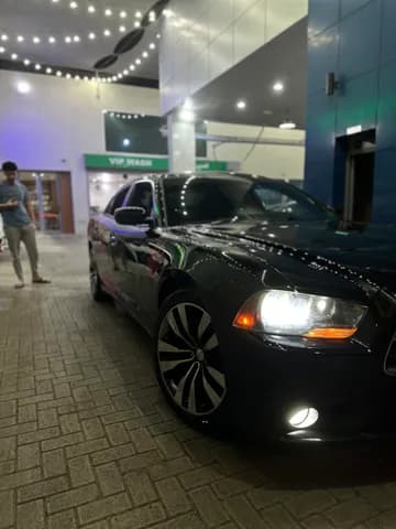 Used Dodge Charger 3.6L SXT (Base) 2013