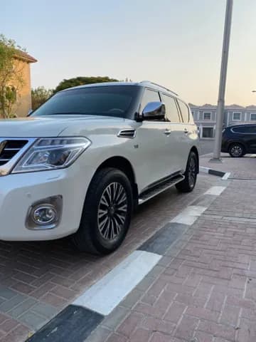 Used Nissan Patrol 5.6L SE Platinum 2016