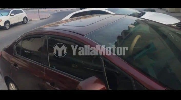 مستعملة هوندا سيفيك 1.8 في تي آي 2012