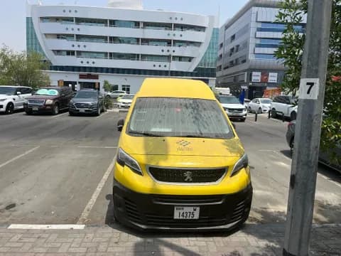 Used Peugeot Expert Van L3 M/T 2019 Used Peugeot Expert Van L3 M/T 2019 used_cars.forSale