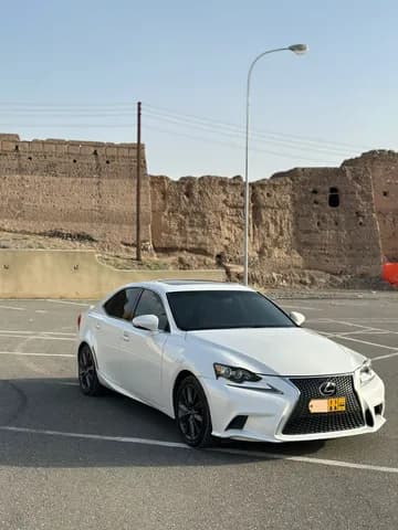 Used Lexus IS 200t Premiere 2016 Used Lexus IS 200t Premiere 2016 used_cars.forSale