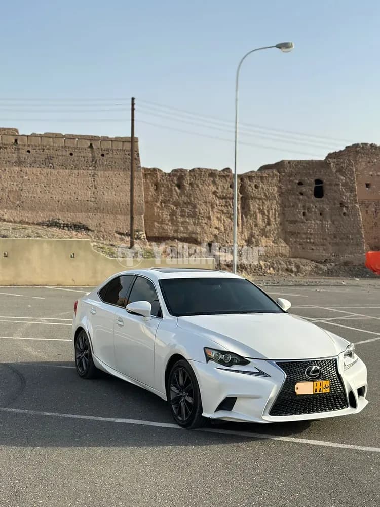 Used Lexus IS-Series 2016