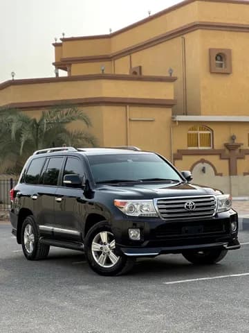 Used Toyota Land Cruiser 5.7 VXR 2013