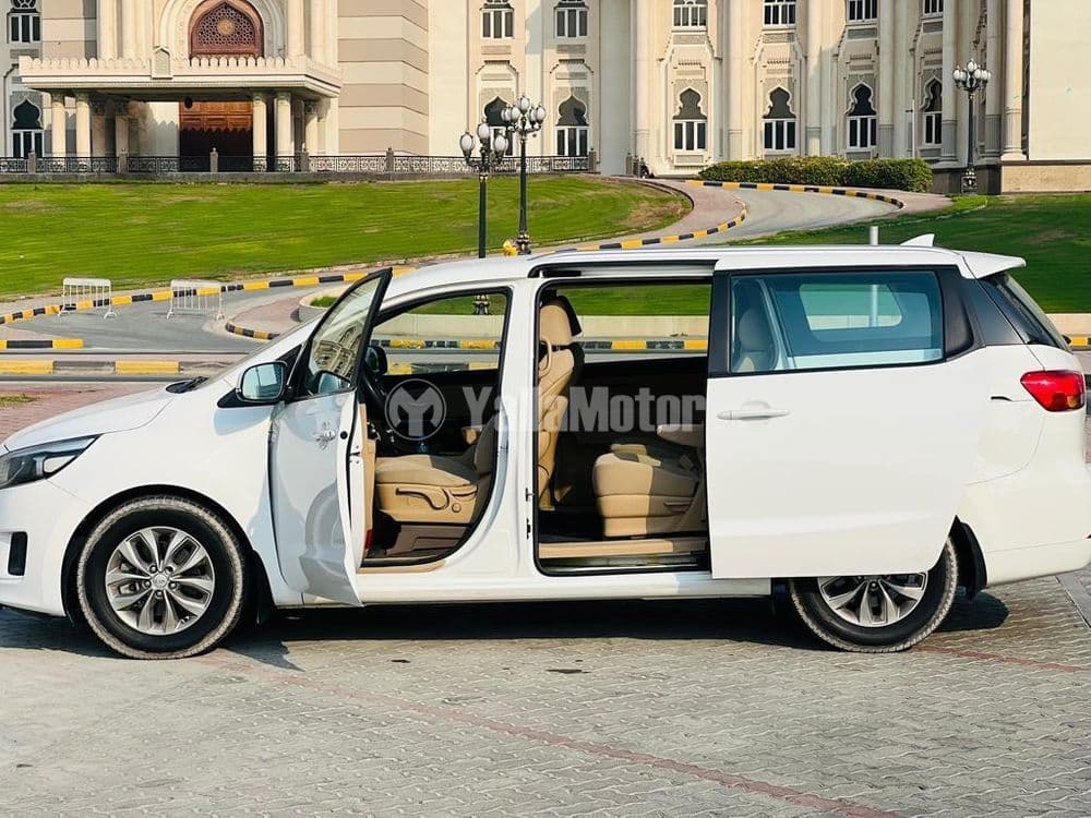 Used Kia Carnival 2018