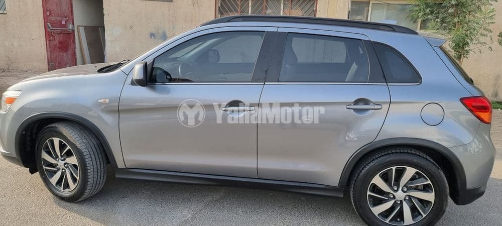 Used Mitsubishi ASX 2.0L GLX 4WD mid option 2019