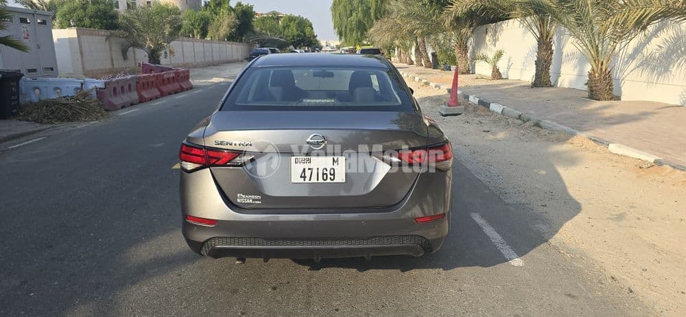 مستعملة نيسان سنترا 2021