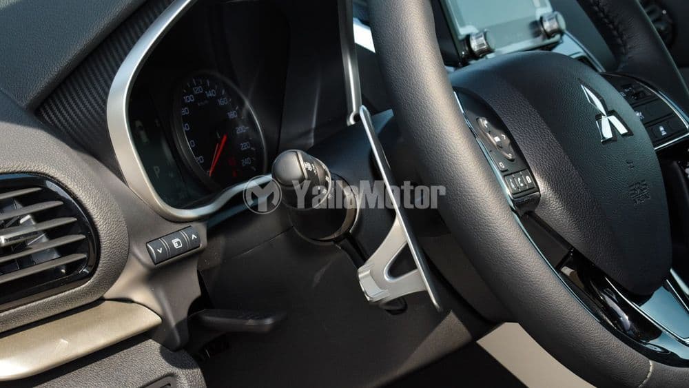 الجديد ميتسوبيشي اكلبس كروس 1.5T GLS Highline 2025