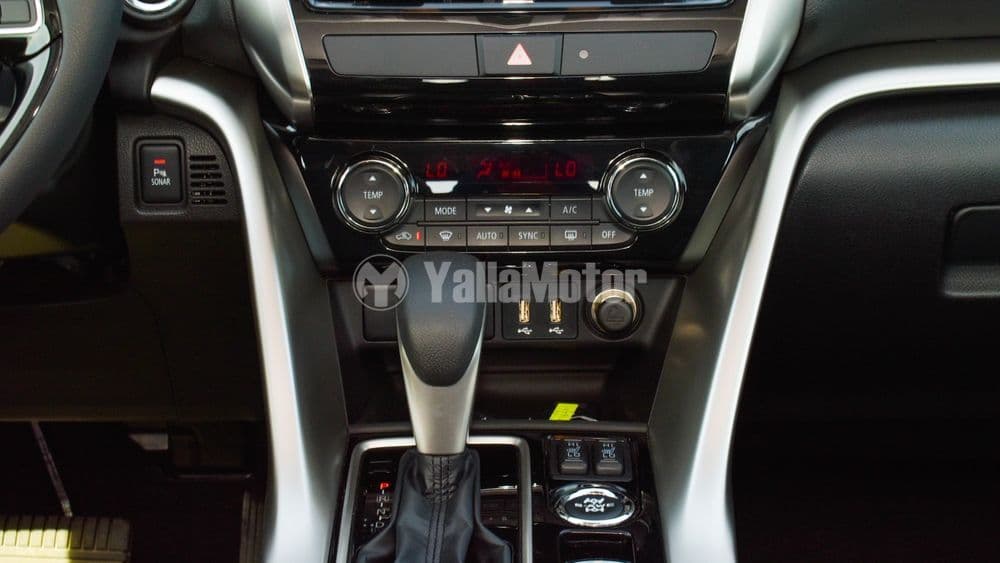 الجديد ميتسوبيشي اكلبس كروس 1.5T GLS Highline 2025