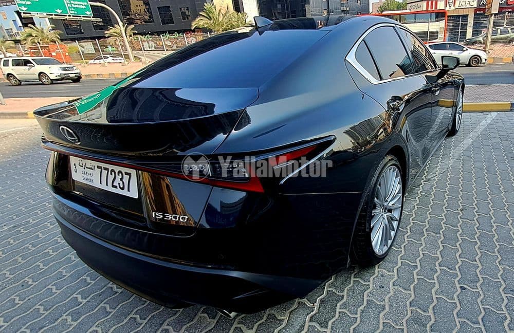 Used Lexus IS 300 4 door 2.5L 2023