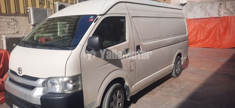 مستعملة تويوتا هايس 2.7L GL Panel Van 3-Seater 2018
