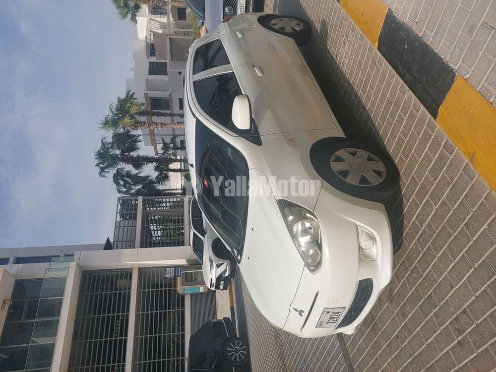 Used Mitsubishi Mirage 1.2 GLX 2014