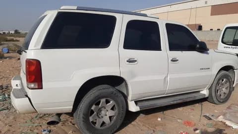 Used Cadillac Escalade 6.2L Base 2002