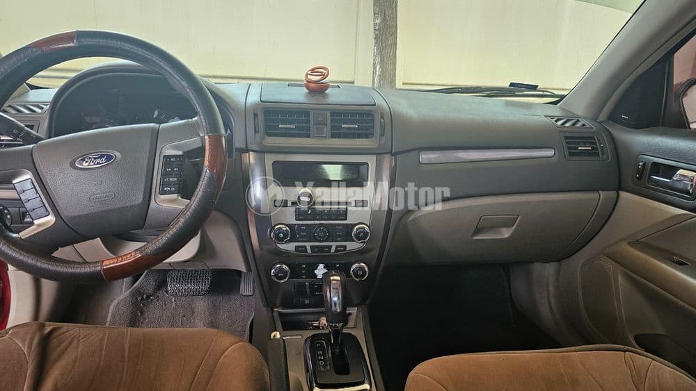 Used Ford Fusion 2.5L SE 2012