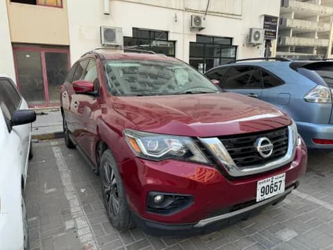 Used Nissan Pathfinder SV 4WD 2017