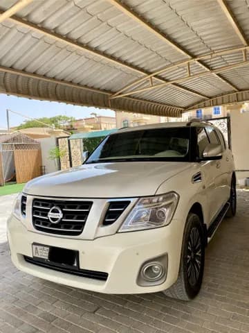 Used Nissan Patrol 5.6L SE Platinum 2011