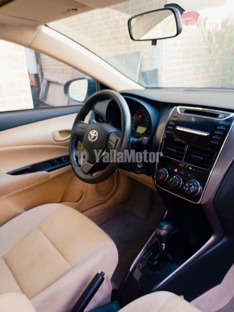 تويوتا يارس 1.5L SE 2021 مستعملة