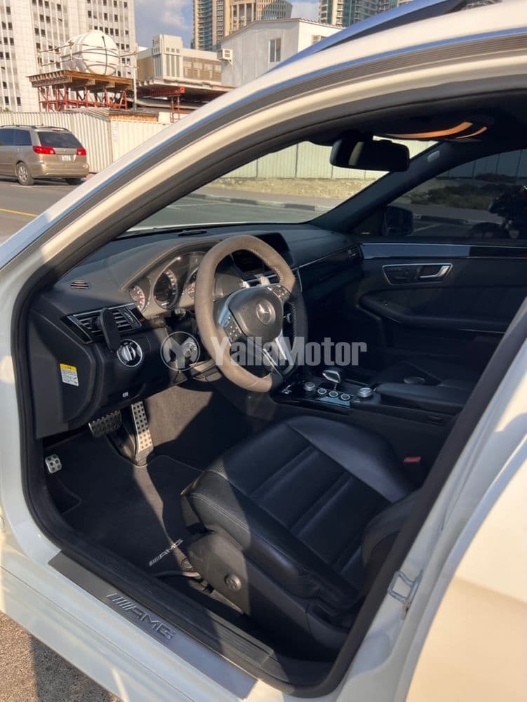 Used Mercedes-Benz E 63 AMG 5.5 2012