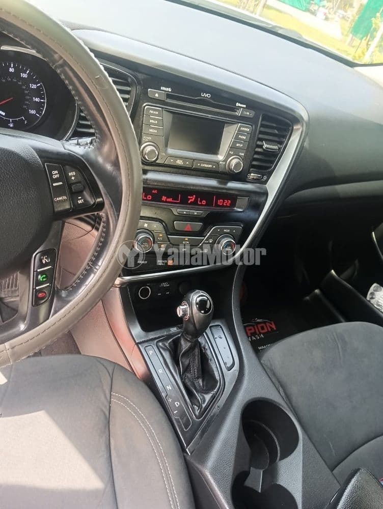 كيا أوبتيما 2.0L 2013 مستعملة