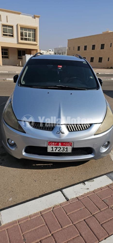 Used Mitsubishi Grandis 2.4 MPV 2008