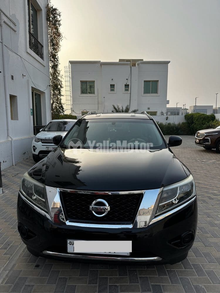 Used Nissan Pathfinder 3.5L SL 2WD 2015
