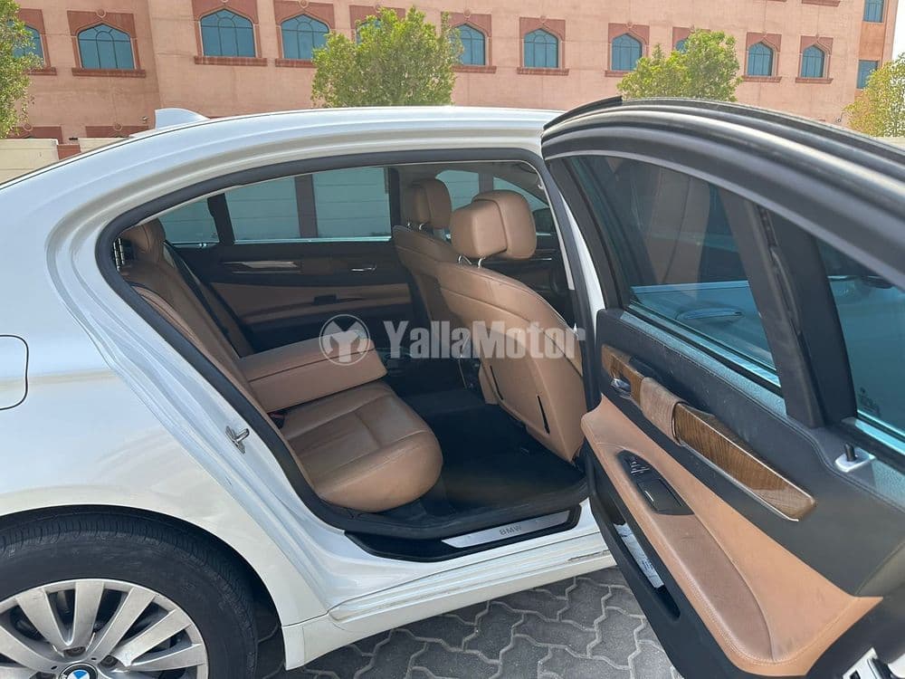 مستعملة بي إم دبليو الفئة السابعة 730Li 2012