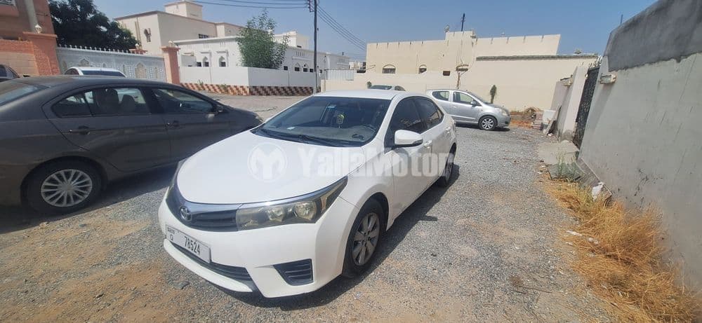 مستعملة تويوتا كورولا كروس 2015