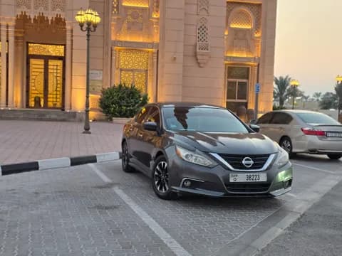 Used Nissan Altima 2.5 SV 2017