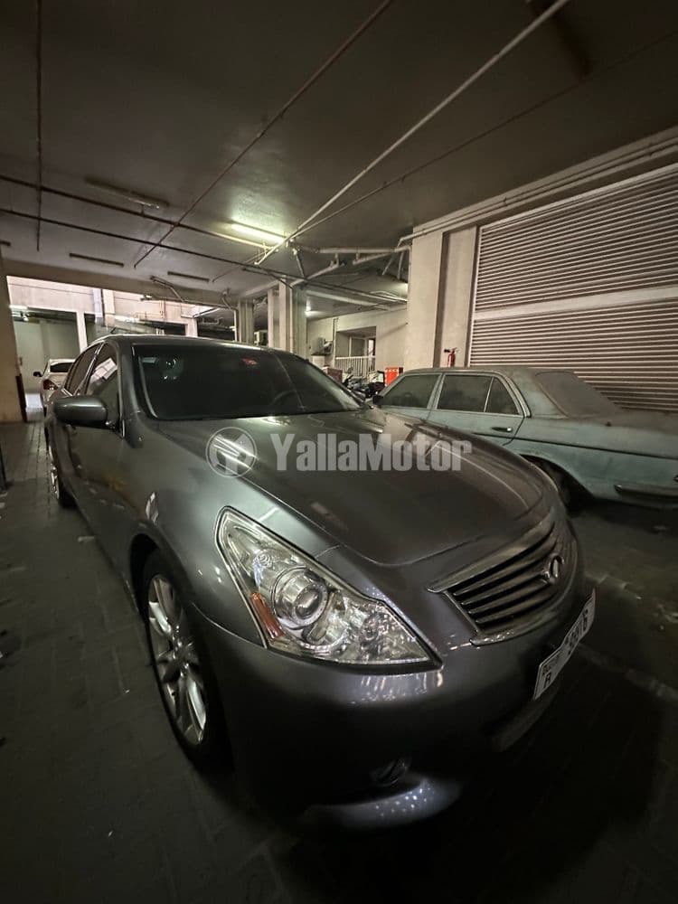 Used Infiniti G Sedan 4 Door 3.7L 2011