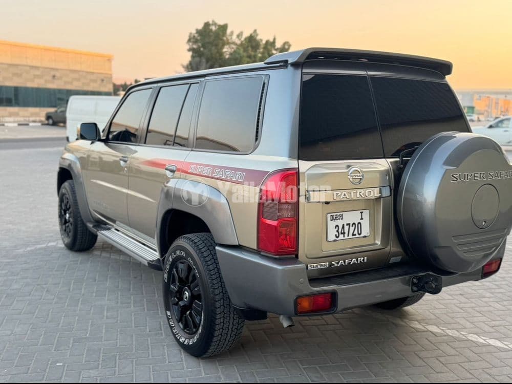 مستعملة نيسان باترول سوبر سفاري 4.8L A/T Full Option 2019