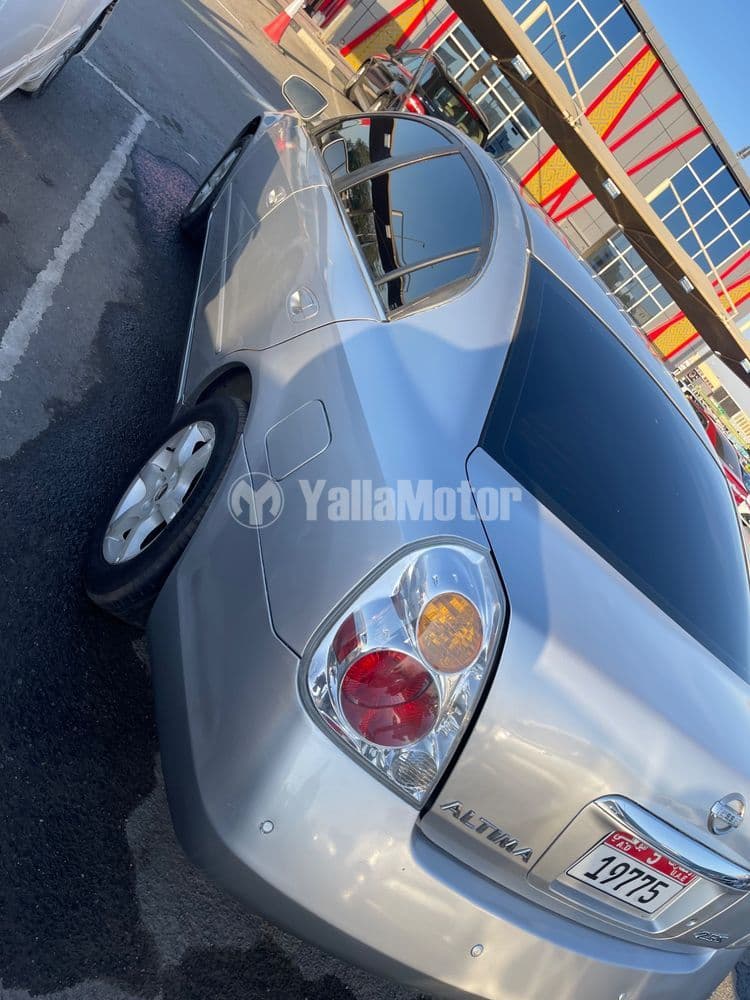 نيسان التيما 2.5 SL 2005 مستعملة