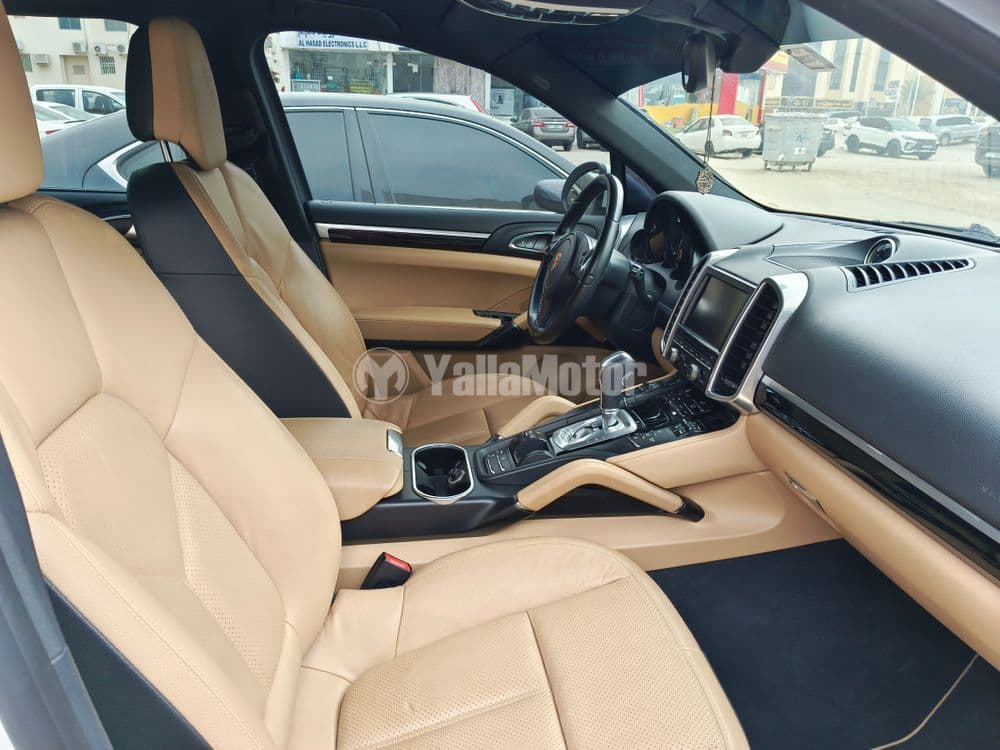 Used Porsche Cayenne Platinum Edition 2014