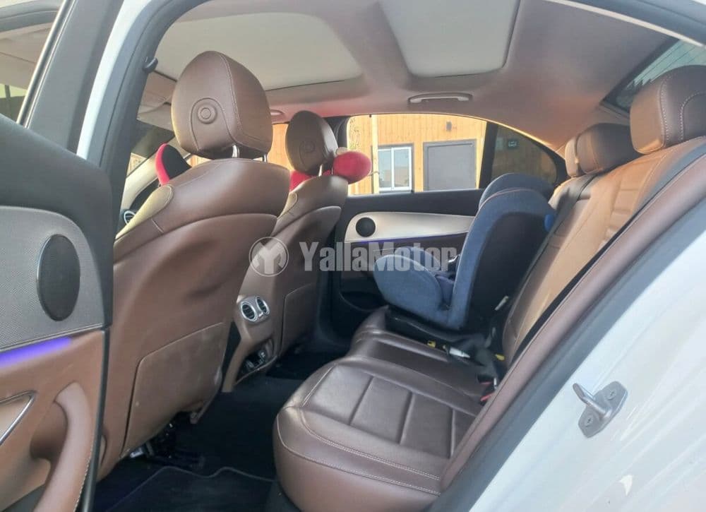 مرسيدس بنز الفئة -إي E 200 CGI 2017 مستعملة