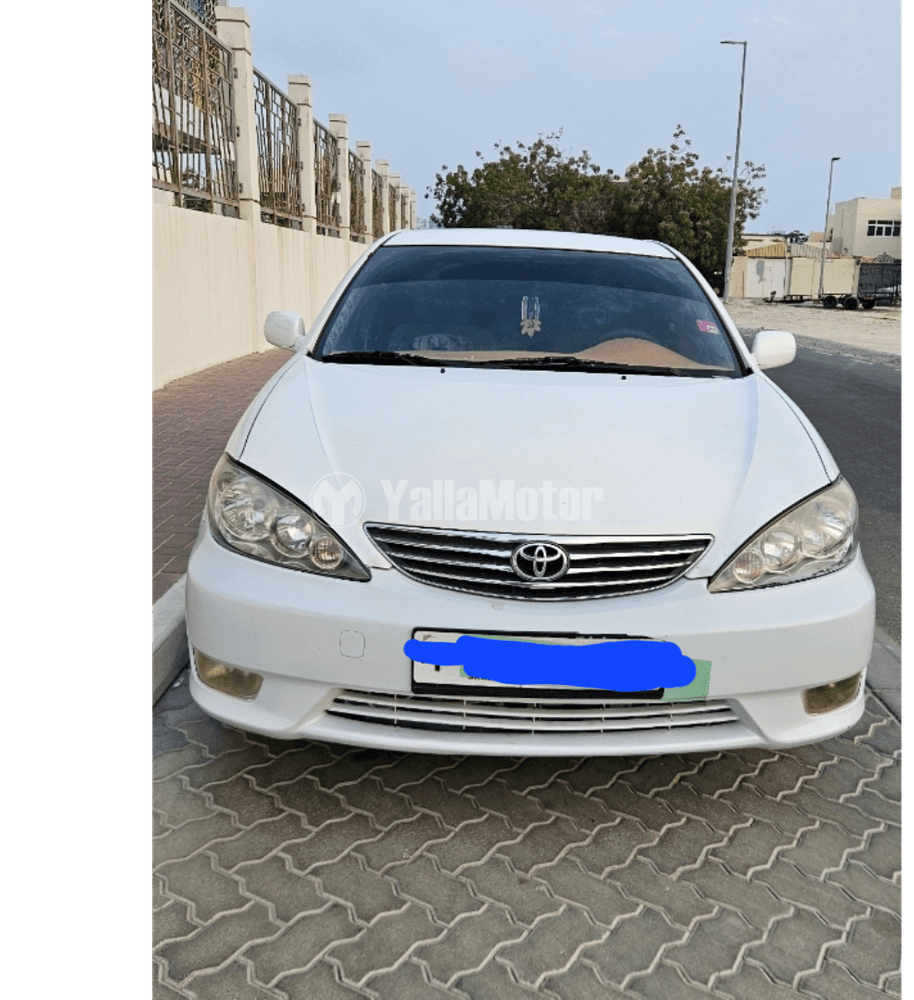 Used Toyota Camry 2.5L GLE 204 HP 2005