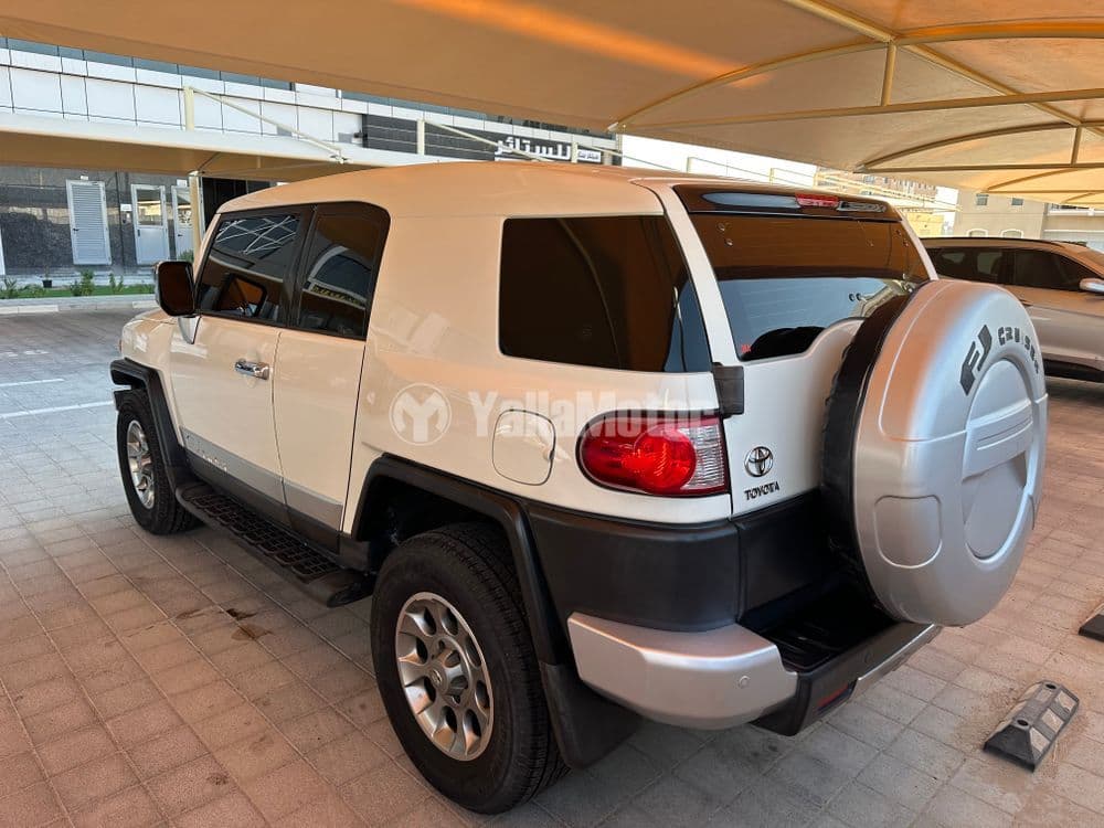 Used Toyota FJ Cruiser 4.0L GXR 2013