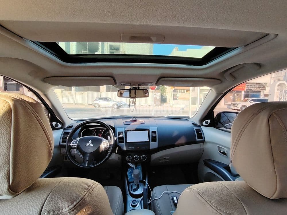 Used Mitsubishi Outlander 2.4L 2013