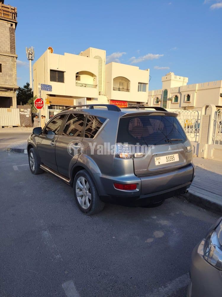 Used Mitsubishi Outlander 2.4L 2013