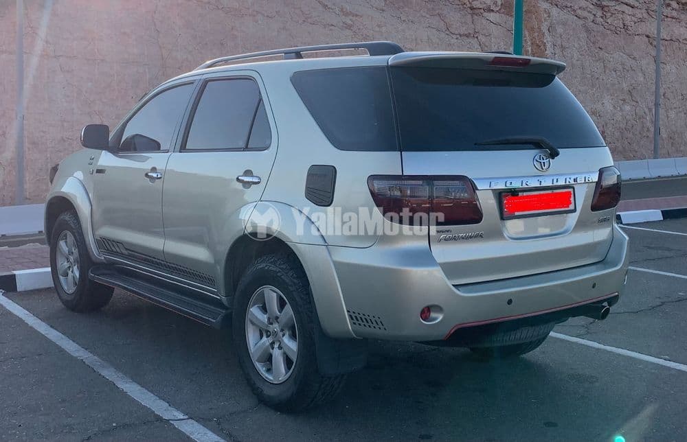 Used Toyota Fortuner 4.0L 4X4 2009