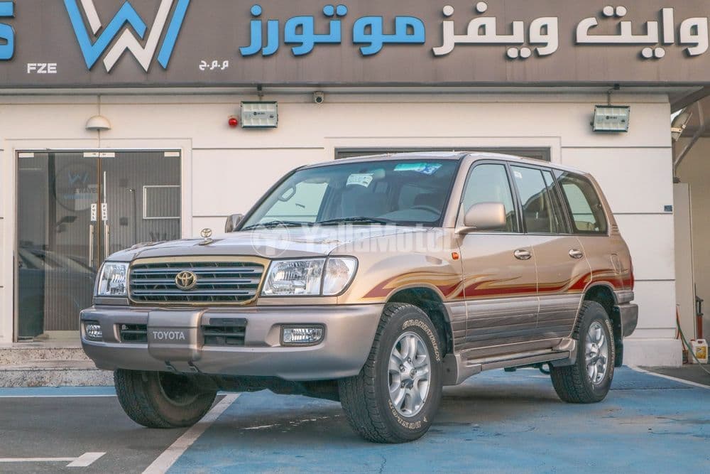 Used Toyota Land Cruiser 4.5L GXR Petrol 2005