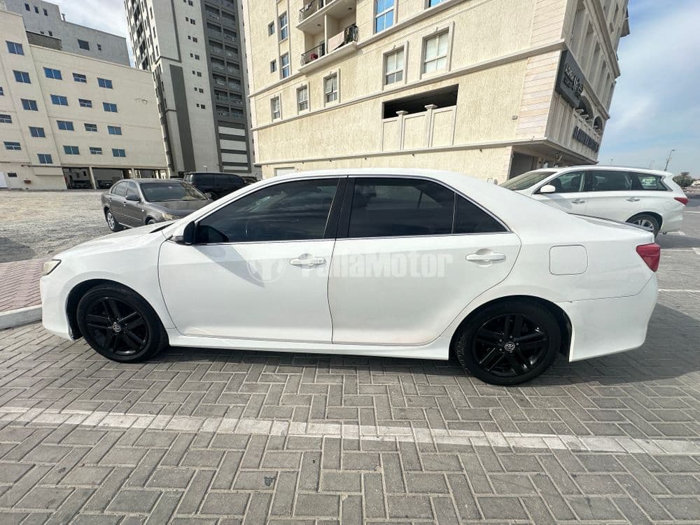 مستعملة تويوتا كامري 2.5L RZ 2015