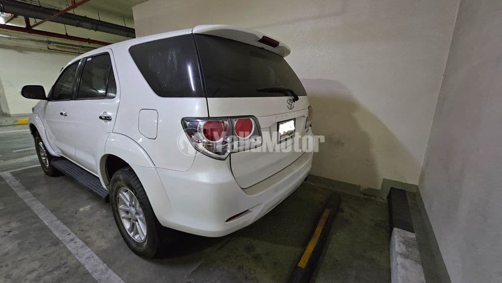 Used Toyota Fortuner 2.7L EXR 2013