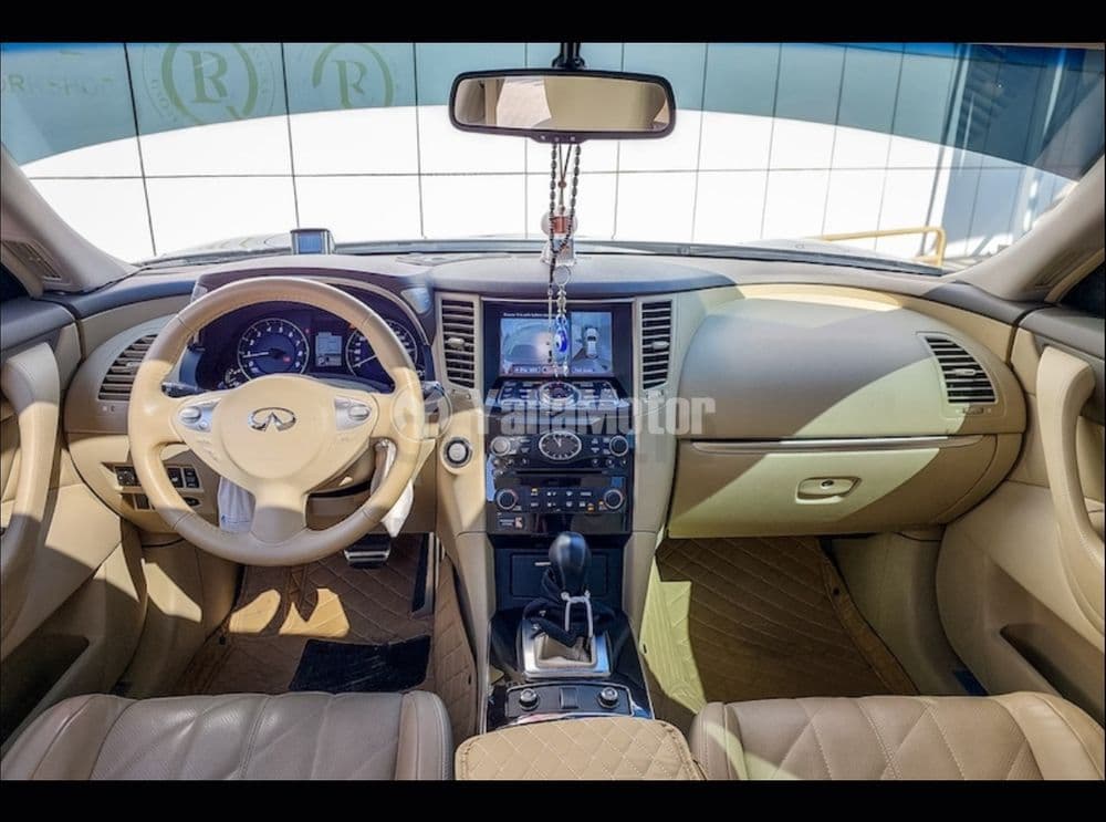 Used Infiniti QX70 3.7L Luxury 2018